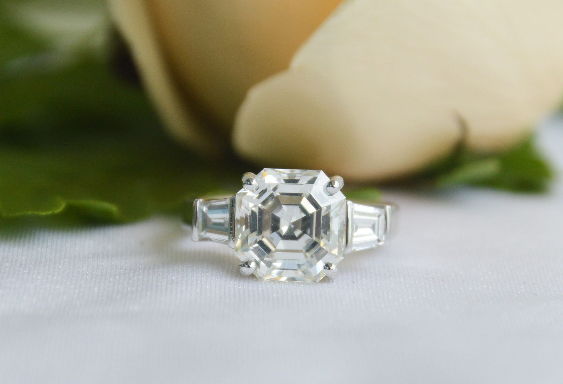 Venus Ring – L'Excellence Diamond